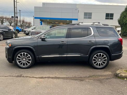 Used 2022 GMC Acadia Denali w/ Denali Ultimate Package image 4