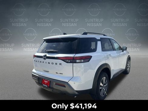 New 2026 Nissan Pathfinder SL AWD/4WD image 6