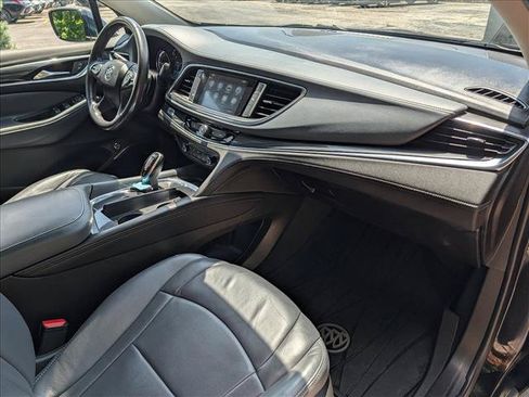 Used 2018 Buick Enclave Essence w/ Trailering Package FWD image 14