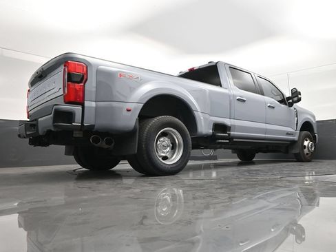Used 2024 Ford F350 Platinum AWD/4WD image 24