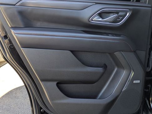 Used 2023 Chevrolet Tahoe RST image 15