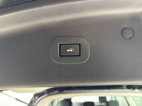 Used 2018 Nissan Armada SV w/ Driver Package image 36