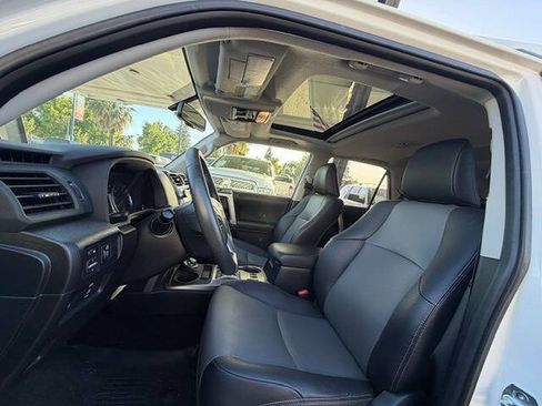 Used 2019 Toyota 4Runner SR5 Premium AWD/4WD image 14