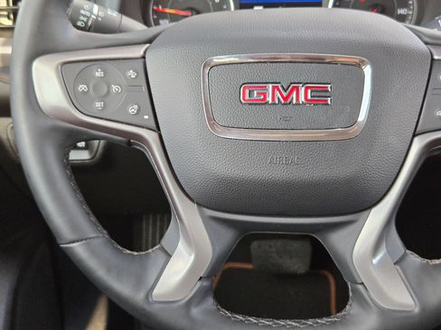Used 2023 GMC Acadia AT4 w/ Preferred Package AWD/4WD image 22
