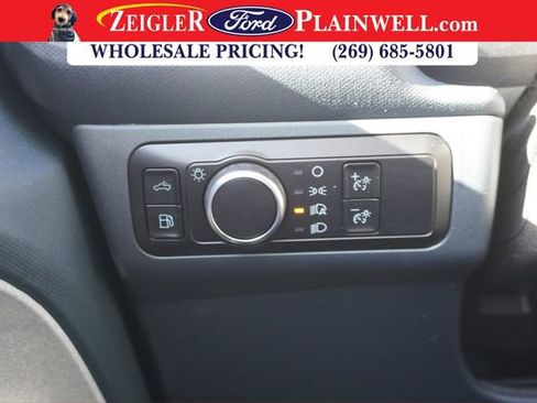 Used 2024 Ford Maverick XLT image 25