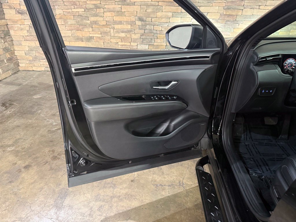 Used 2022 Hyundai Santa Cruz Limited AWD/4WD image 11