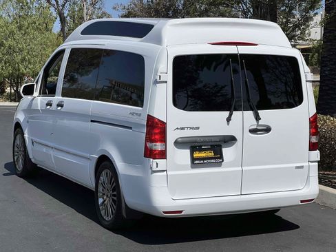 Used 2020 Mercedes-Benz Metris Passenger image 49