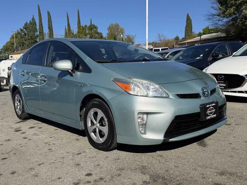 Used 2012 Toyota Prius Two image 1