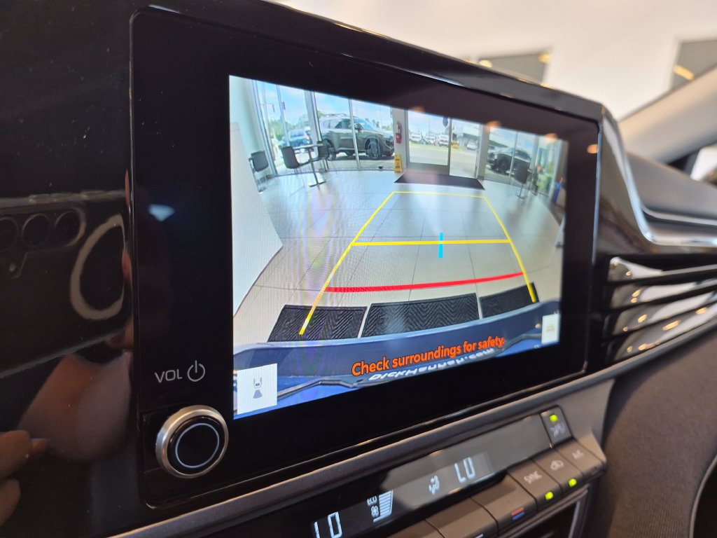 Used 2025 Toyota Camry LE FWD image 21