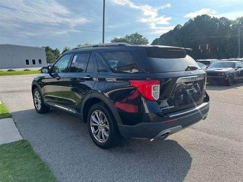 Used 2021 Ford Explorer Limited AWD/4WD image 4