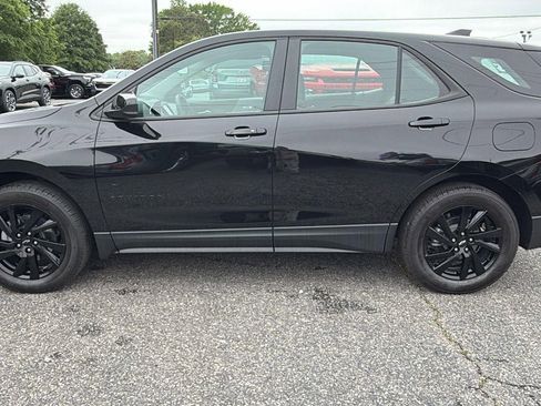 Certified 2024 Chevrolet Equinox LS w/ Midnight Edition FWD image 8