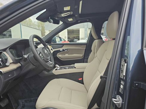 New 2026 Volvo XC90 B5 Plus w/ Protection Package image 21