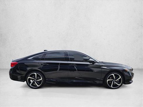 Used 2022 Honda Accord Sport image 6