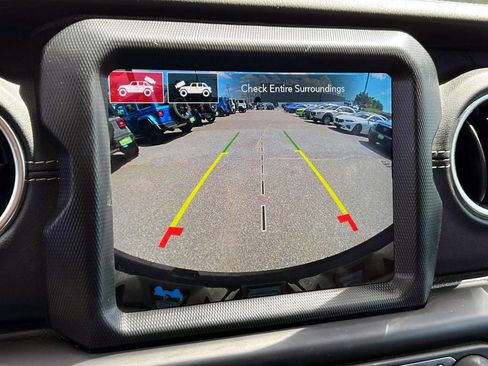 Used 2022 Jeep Wrangler Unlimited Sahara 4xe w/ Dual Top Group image 30