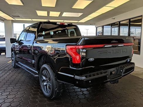 Certified 2022 Ford F150 Lightning Lariat image 8