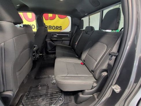 New 2026 RAM 1500 4x4 Crew Cab image 29