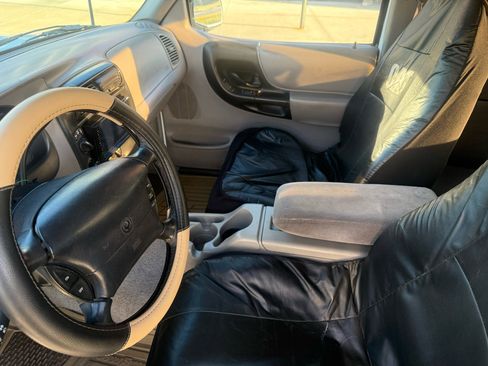 Used 1996 MAZDA B-Series Pickup 4x4 Cab Plus B4000 image 12