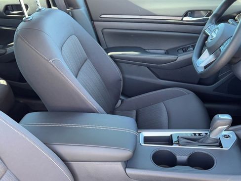 New 2025 Nissan Altima 2.5 SV image 12