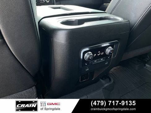 Used 2024 GMC Yukon AT4 w/ Technology Package AWD/4WD image 27