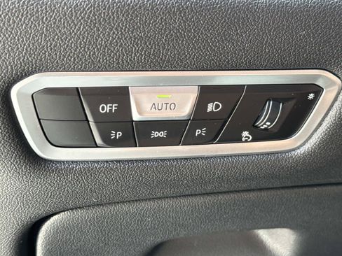 Used 2022 BMW X5 M50i w/ Executive Package AWD/4WD image 40