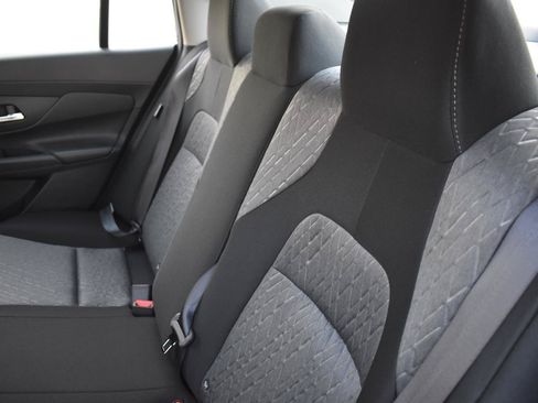 Used 2026 Nissan Sentra SV w/ SV Convenience Package FWD image 42