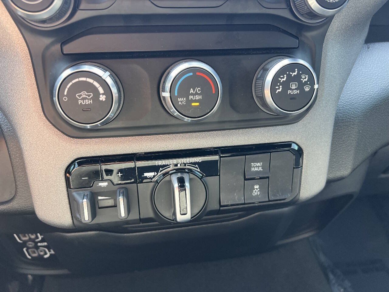 Used 2024 RAM 1500 Tradesman w/ Trailer Tow Group AWD/4WD image 21