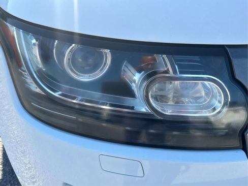 Used 2016 Land Rover Range Rover Supercharged image 9