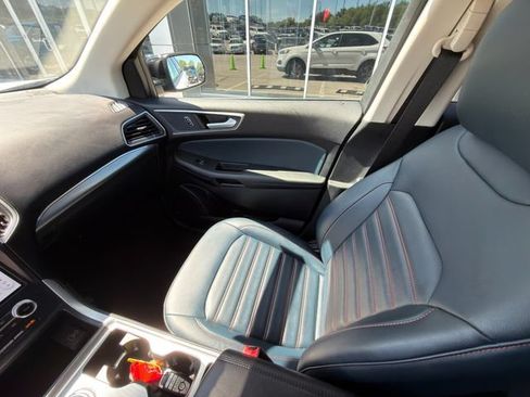 Used 2024 Ford Edge SEL w/ Sport Appearance Package AWD/4WD image 22