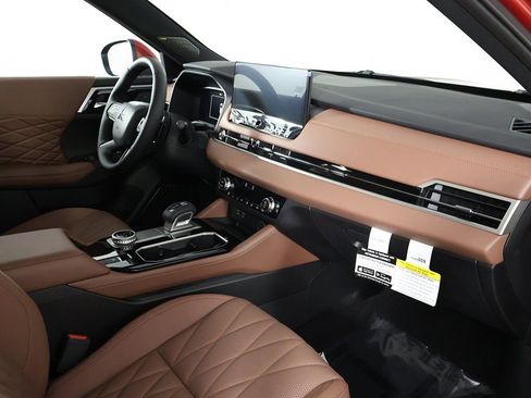 New 2025 Mitsubishi Outlander SEL image 33