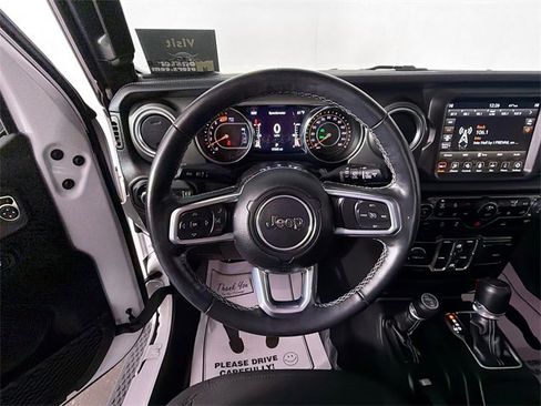 Used 2023 Jeep Wrangler Sahara w/ Cold Weather Group image 11