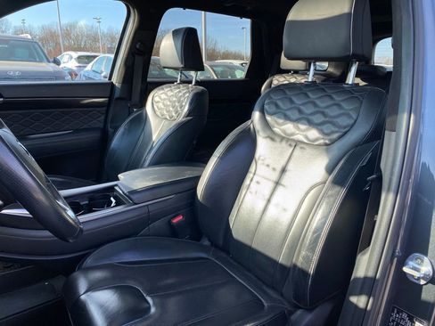 Used 2020 Hyundai Palisade Limited image 17