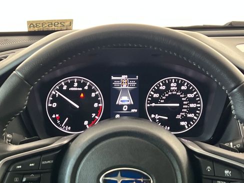 Certified 2025 Subaru Outback Premium w/ Popular Package #1A AWD/4WD image 17