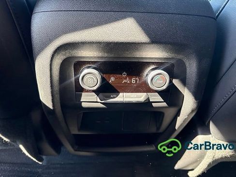 Used 2025 Buick Enclave Sport Touring FWD image 16