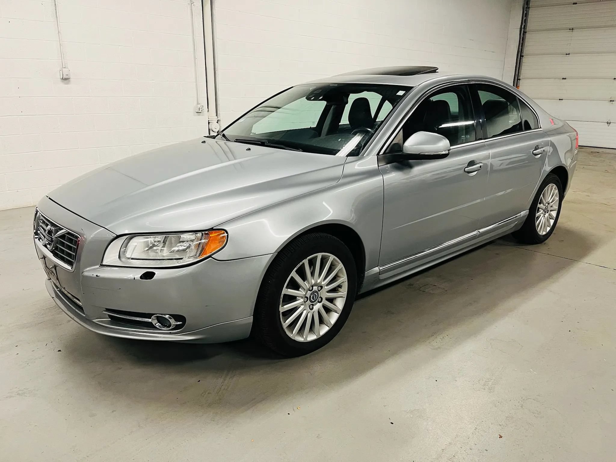 Used 2013 Volvo S80 3.2 FWD image 2
