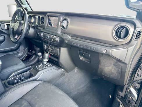 Certified 2022 Jeep Wrangler Unlimited Sport AWD/4WD image 33