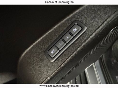 Used 2018 GMC Yukon SLT AWD/4WD image 51