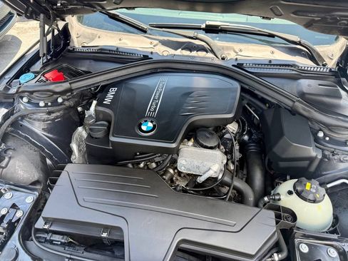 Used 2016 BMW 328i xDrive Sedan AWD/4WD image 6