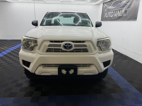 Used 2015 Toyota Tacoma 4x4 Access Cab image 4