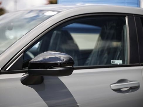 New 2026 Honda HR-V Sport image 6