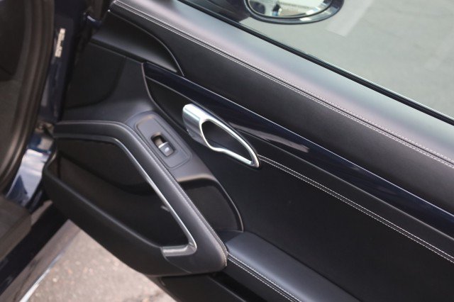Used 2018 Porsche 718 Cayman w/ Sport Chrono Package RWD image 44