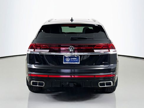 Certified 2024 Volkswagen Atlas Cross Sport SEL Premium R-Line AWD/4WD image 10
