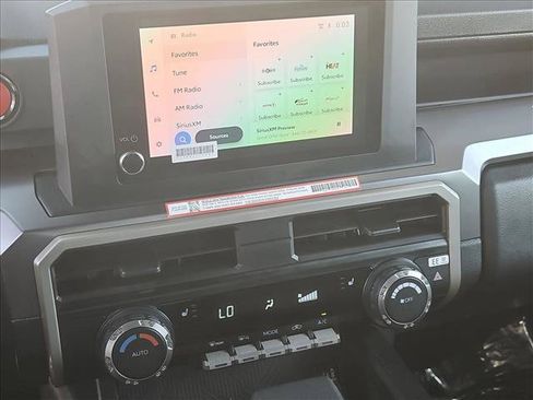 Certified 2025 Toyota Tacoma TRD Sport AWD/4WD image 19