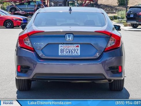 Certified 2018 Honda Civic EX image 10
