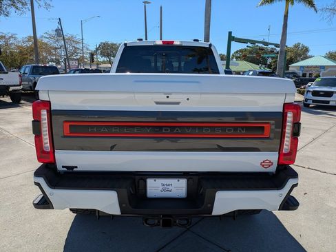 New 2026 Ford F250 Lariat w/ Black Appearance Package AWD/4WD image 5