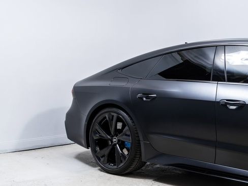Certified 2025 Audi RS 7 performance Sportback AWD/4WD image 11