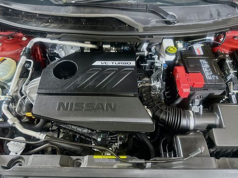 Used 2023 Nissan Rogue SV FWD image 31