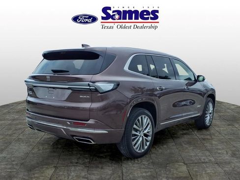 Used 2025 Buick Enclave Avenir w/ Super Cruise Package AWD/4WD image 3