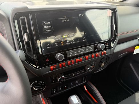 New 2026 Nissan Frontier PRO-4X w/ Pro-4x Convenience Package image 27