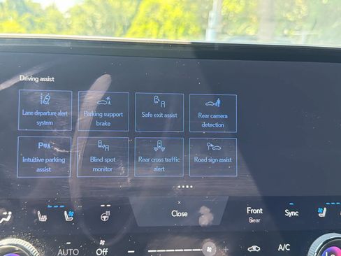 Used 2024 Lexus RX 350 FWD w/ Convenience Package image 32