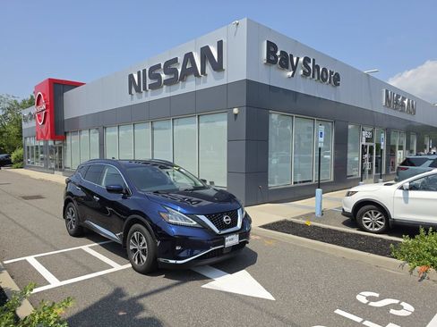 Certified 2024 Nissan Murano SV AWD/4WD image 1